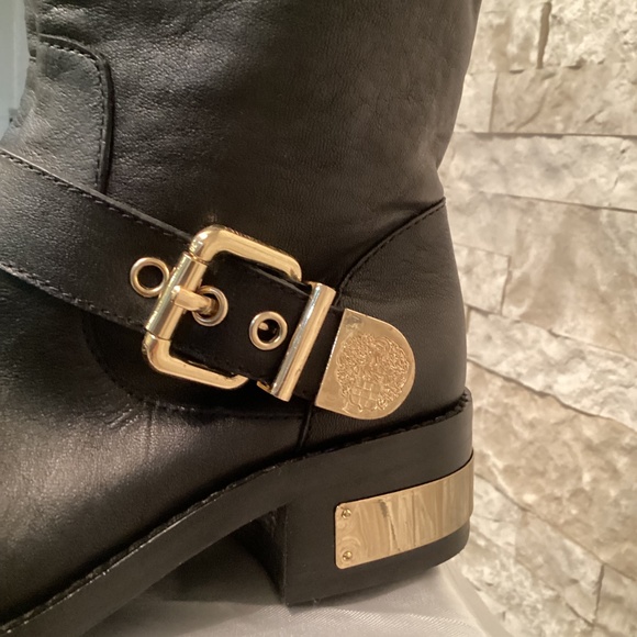 Vince Camuto Winchell Black Leather Moto Boots - Picture 4 of 14